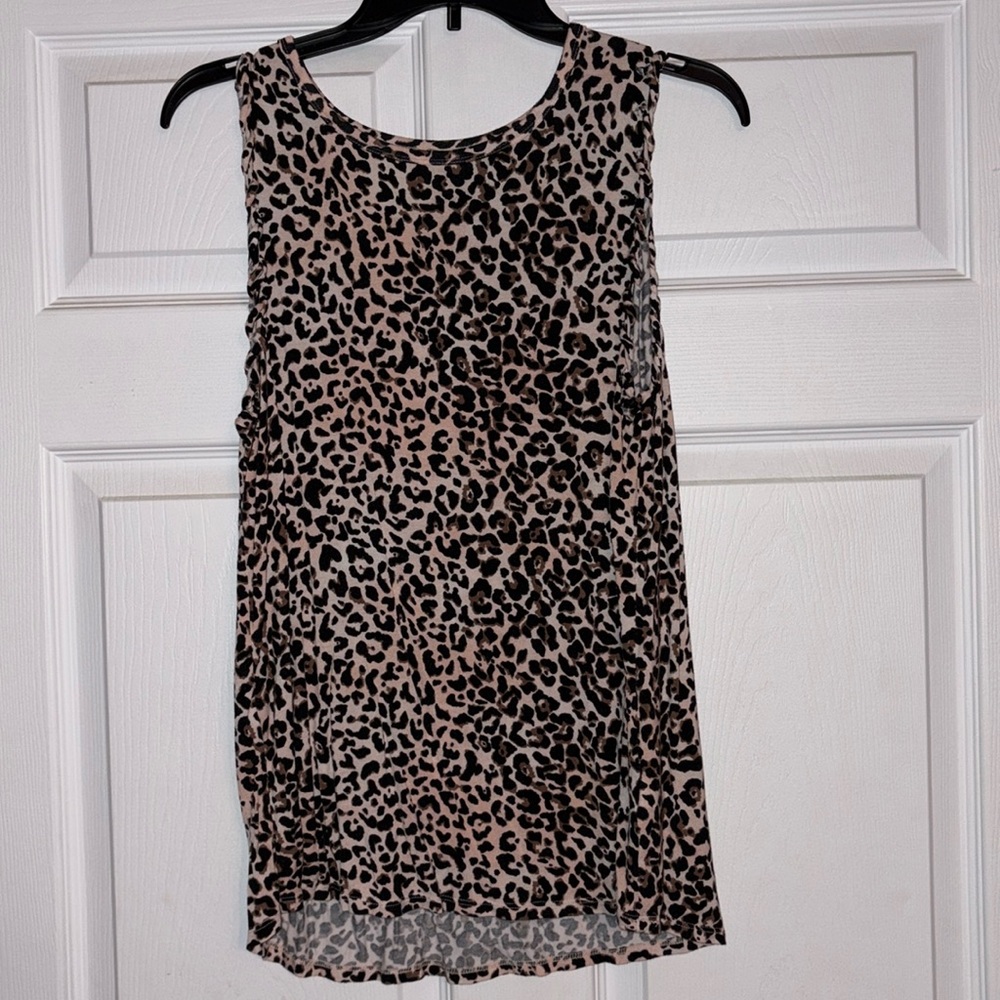 Maurices Tank
